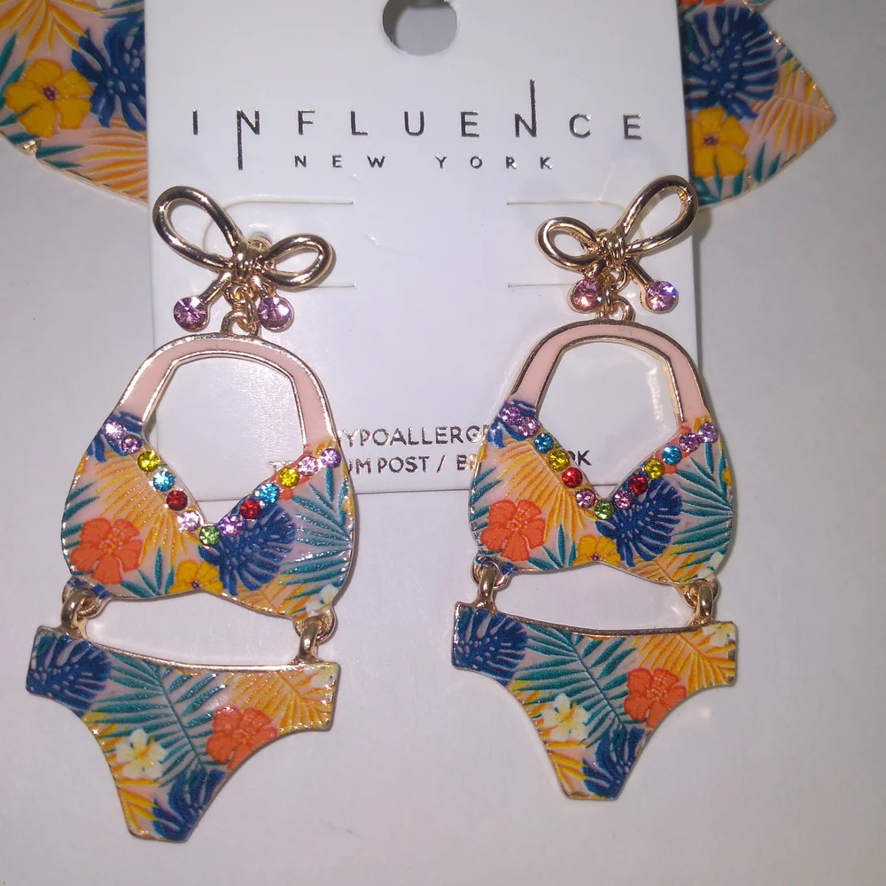 INFLUENCE NEW YORK Tropical Earrings Set